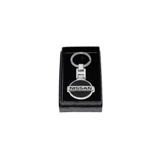 Breloc premium Nissan 3d cu doua fete, metalic si cutie cadou Magrot 20247