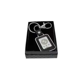 Breloc auto BMW piele si metal in cutie cadou premium