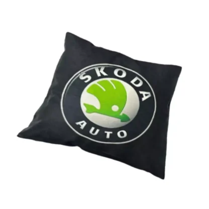 Perna cu imprimeu Skoda, fata detasabila si burduf 45 x 45 Magrot 20312 negru