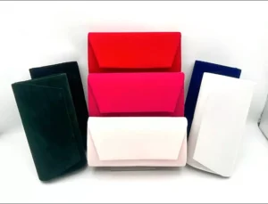 Geanta mica, plic pentru ocazii si petreceri, catifea, 20 x 10 cm, Magrot 5666 3 Geanta plic pentru ocazii si petreceri, catifea, 20 x 10 cm, Magrot 5666