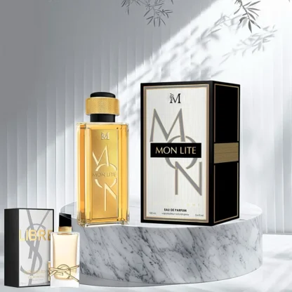 MON LITE de Mirage Brands – apa de parfum floral-fructata pentru femei, 100 ml. Elegant, persistent si versatil, este alegerea perfecta pentru femeia moderna. Ideal ca cadou rafinat pentru orice ocazie.