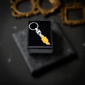 Breloc Chevrolet Premium in Cutie Cadou - Design 3 Pliuri - Magrot 25066 7 Breloc Chevrolet Premium in Cutie Cadou - Design 3 Pliuri - Magrot 25066